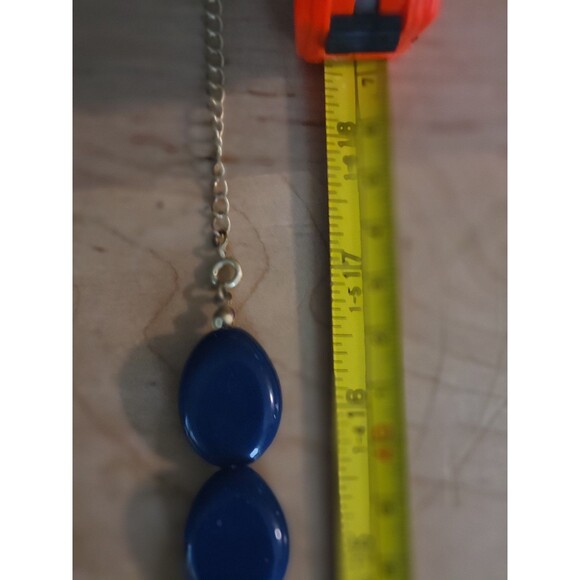 Avon NRT Vintage Navy Blue Chunky Bead Lucite plastic Necklace Retro 80s - Picture 9 of 11